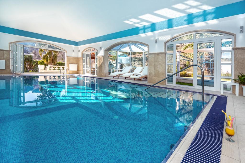 Apartments Anna Omis Ngoại thất bức ảnh